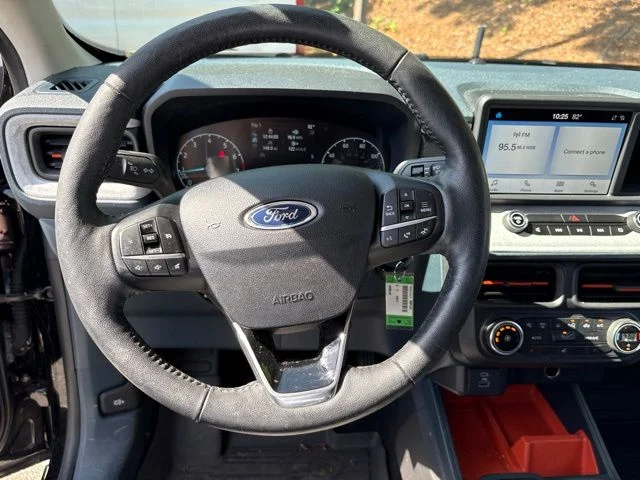 Used 2022 Black Ford XLT image 12