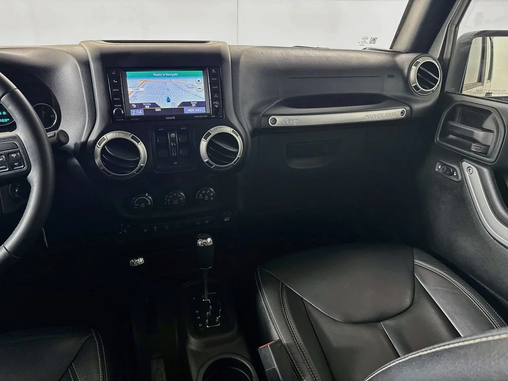 Used 2017 Gray Jeep Unlimited Rubicon image 26