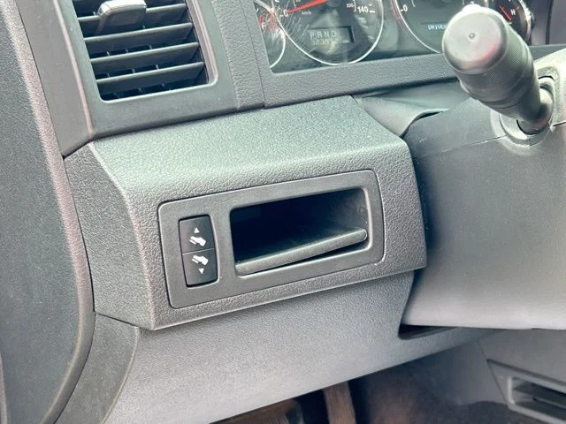 Used 2009 Light Graystone Pearl Jeep Laredo image 33