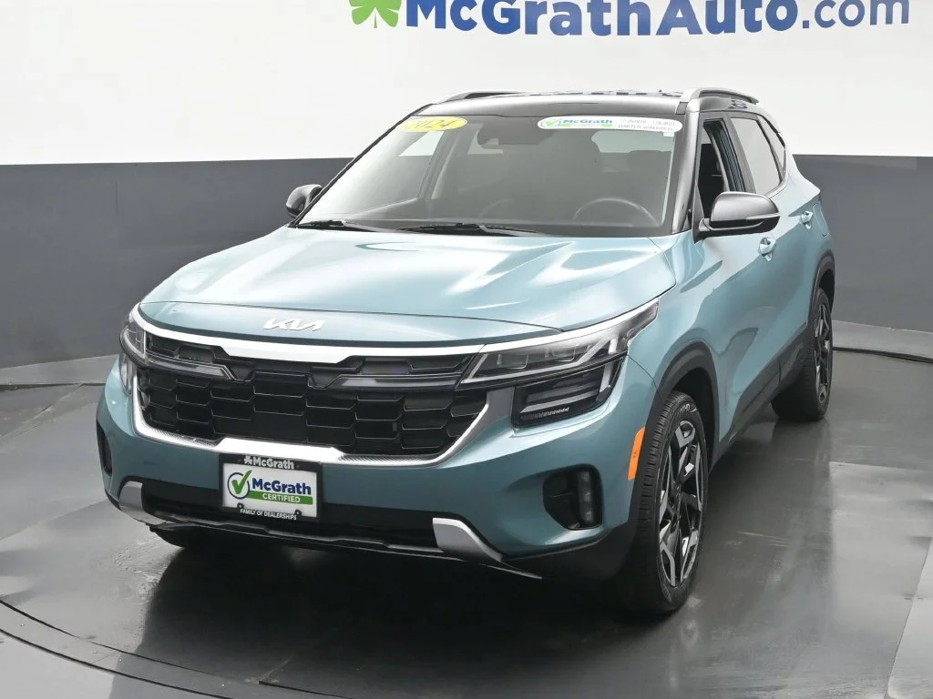 Certified Used 2024 Blue Kia SX image 20