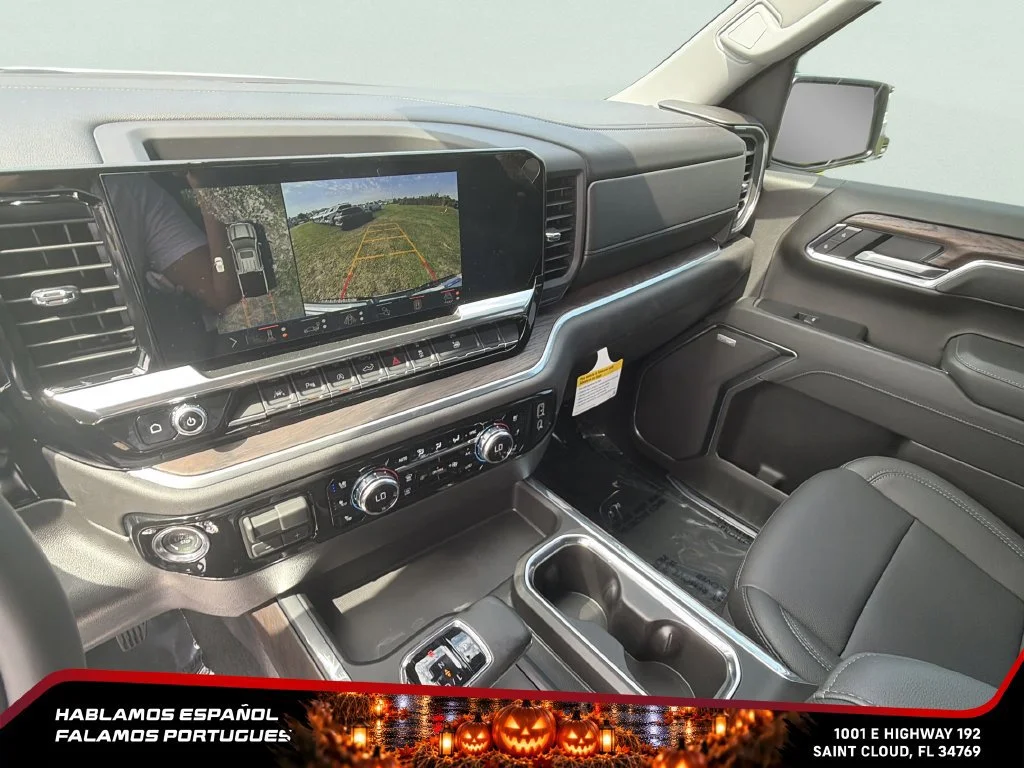 New 2026 Summit White GMC SLT image 18