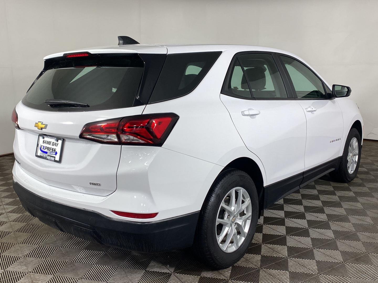 Used 2024 Summit White Chevrolet LS image 3