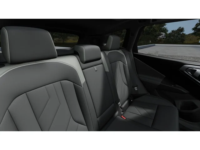 New 2026  BMW M50 xDrive image 12
