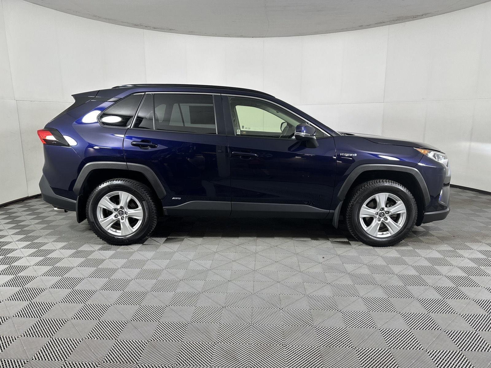 Used 2019 Blueprint Toyota XLE image 18