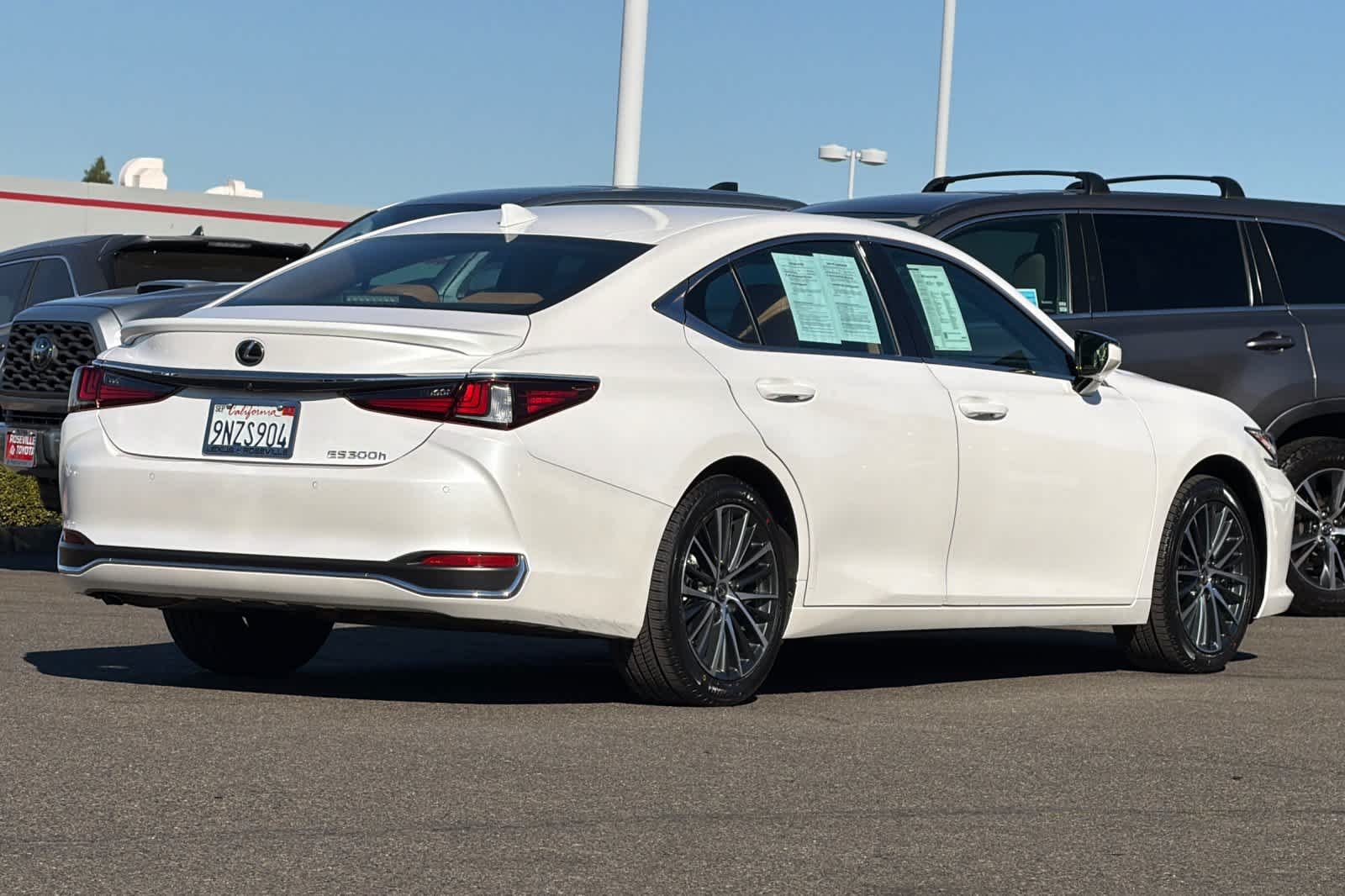Certified Used 2025 Eminent White Pearl Lexus  image 2