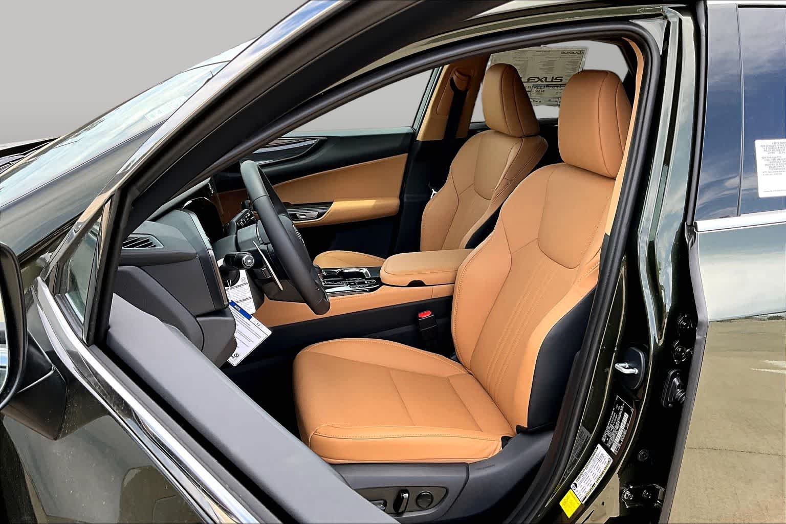 New 2026 Nori Green Pearl Lexus PREMIUM image 9