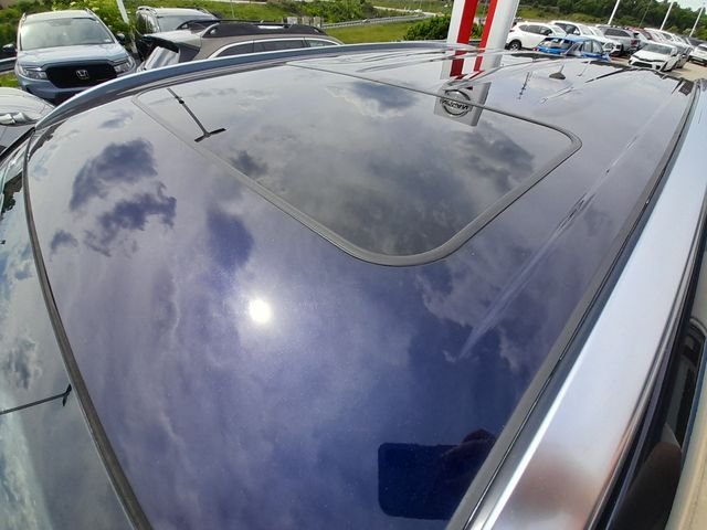 Used 2021  Toyota XLE image 63