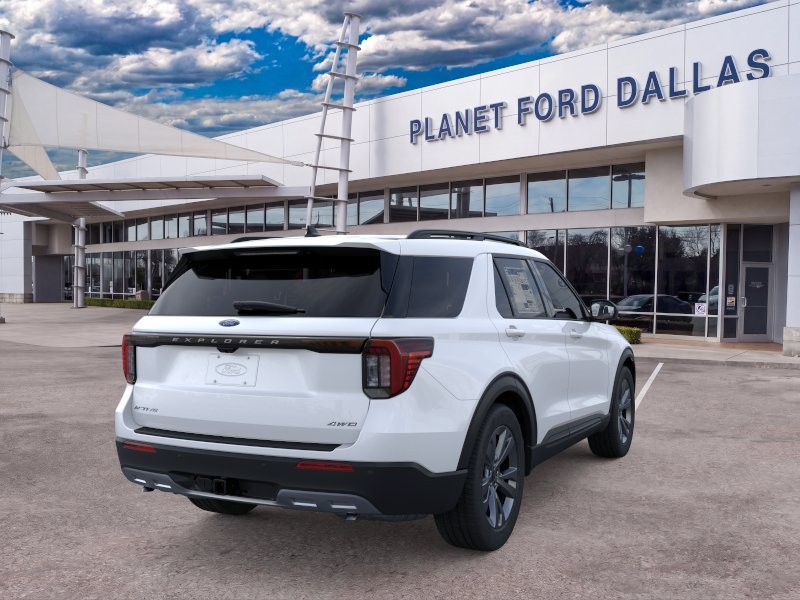 New 2026 Star White Metallic Tri-Coat Ford Active image 8