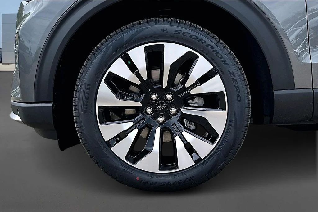 New 2026 Gray Ford Platinum™ image 14