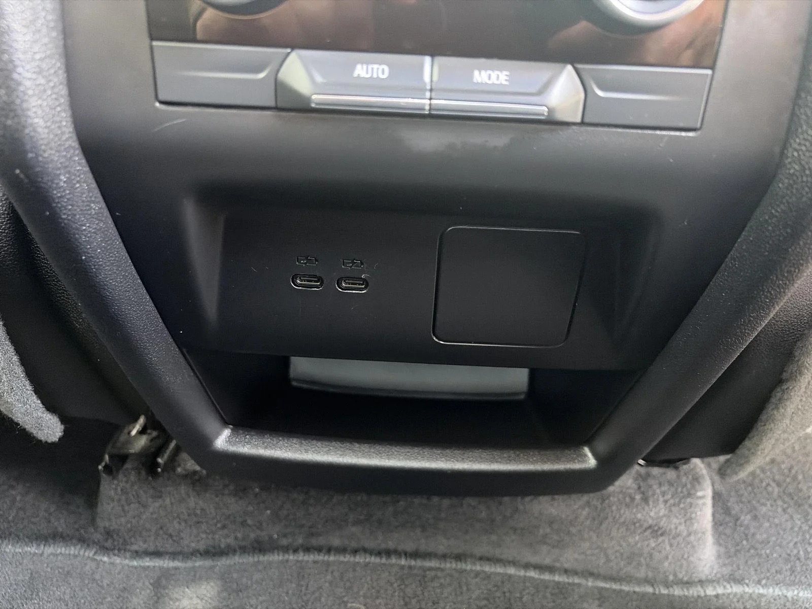 Used 2025 Summit White Buick Preferred image 16