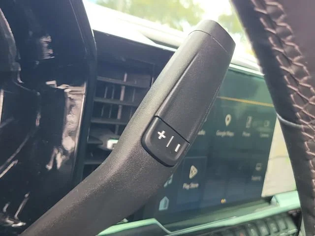 2025 Chevrolet Silverado 2500HD ZR2 - Photo 33