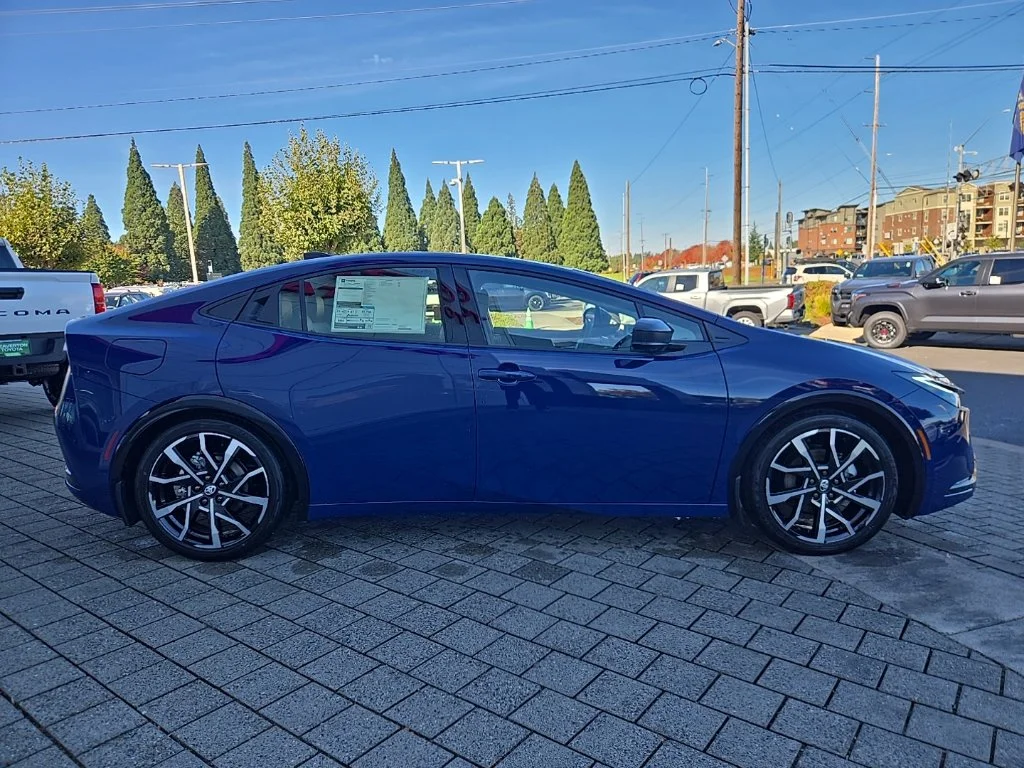 New 2027 Reservoir Blue Toyota XSE Premium image 6