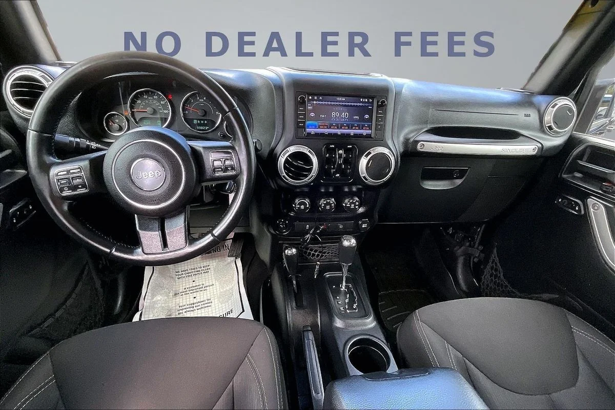 Used 2015 Black Jeep X image 7