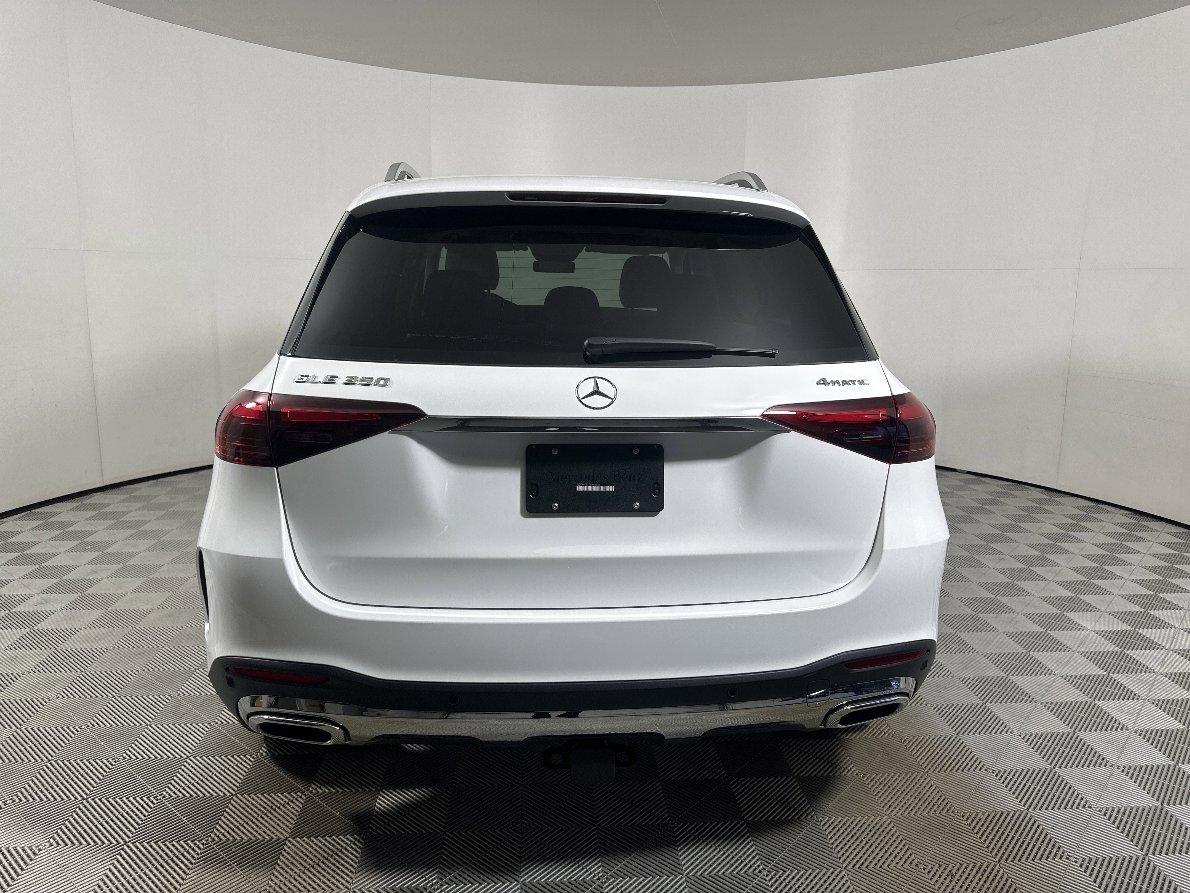 New 2026 POLAR WHITE Mercedes-Benz GLE 350 image 6