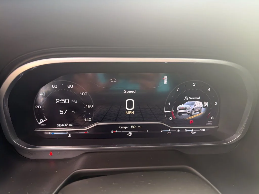 2023 GMC Yukon SLT - Photo 14