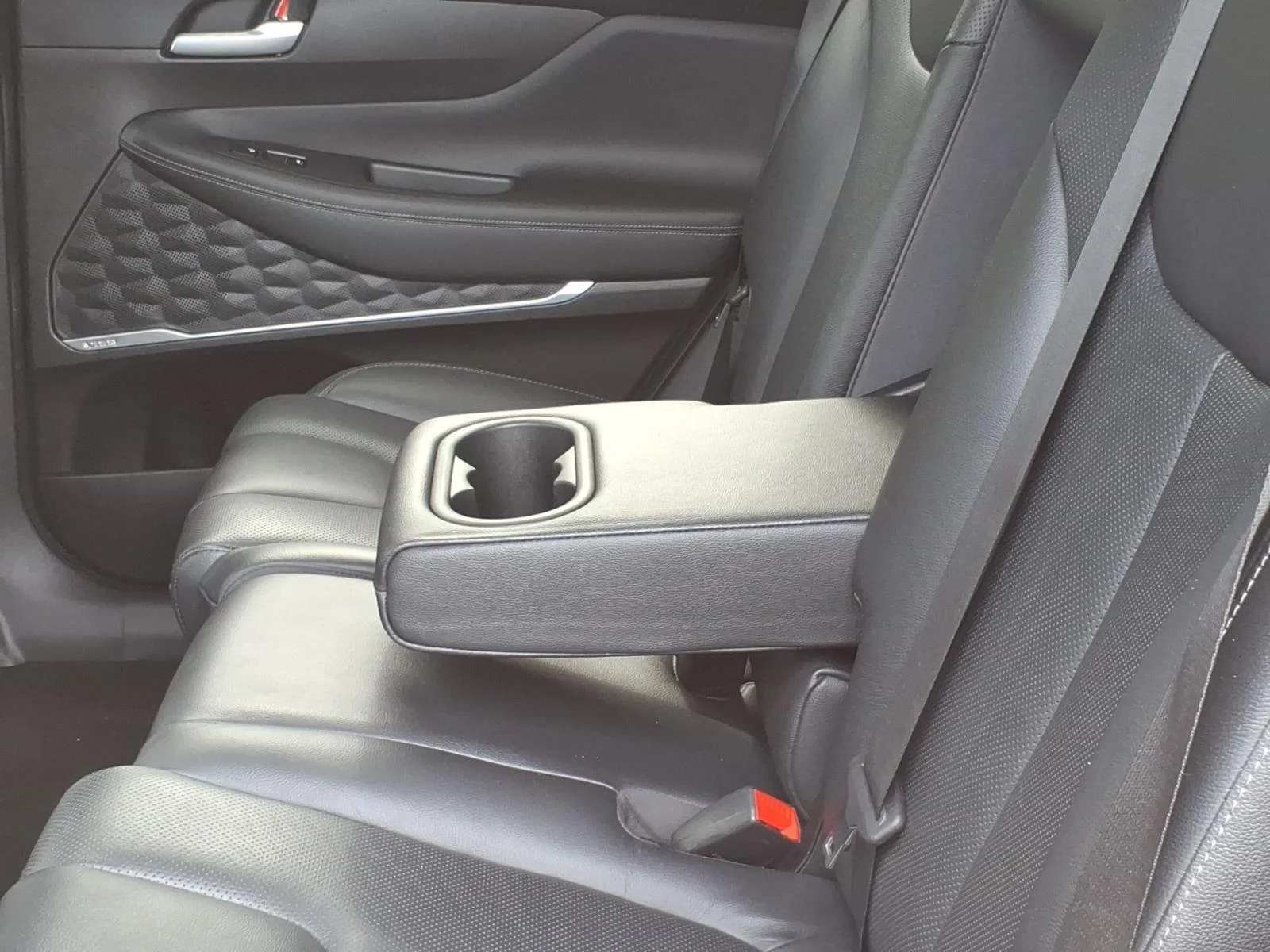 Used 2020 Lava Orange Hyundai Limited image 24