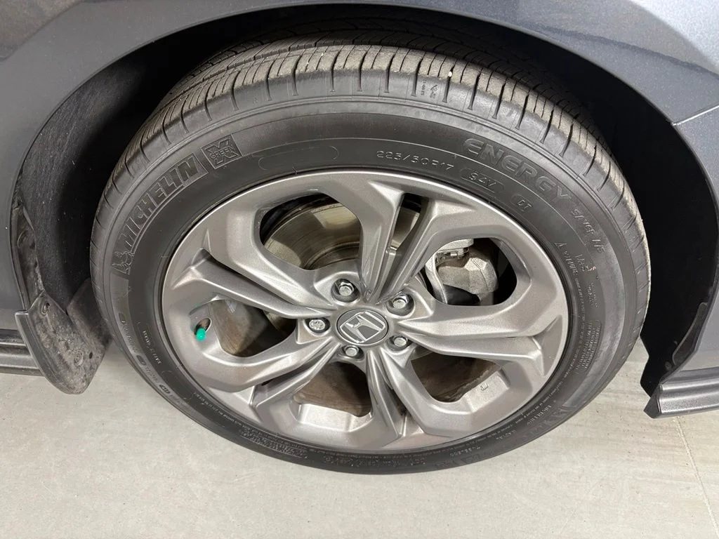 Used 2024  Honda EX image 23