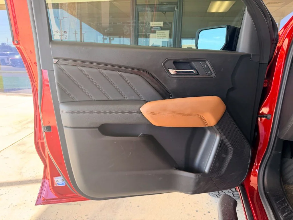 Used 2025 Red GMC AT4 image 10