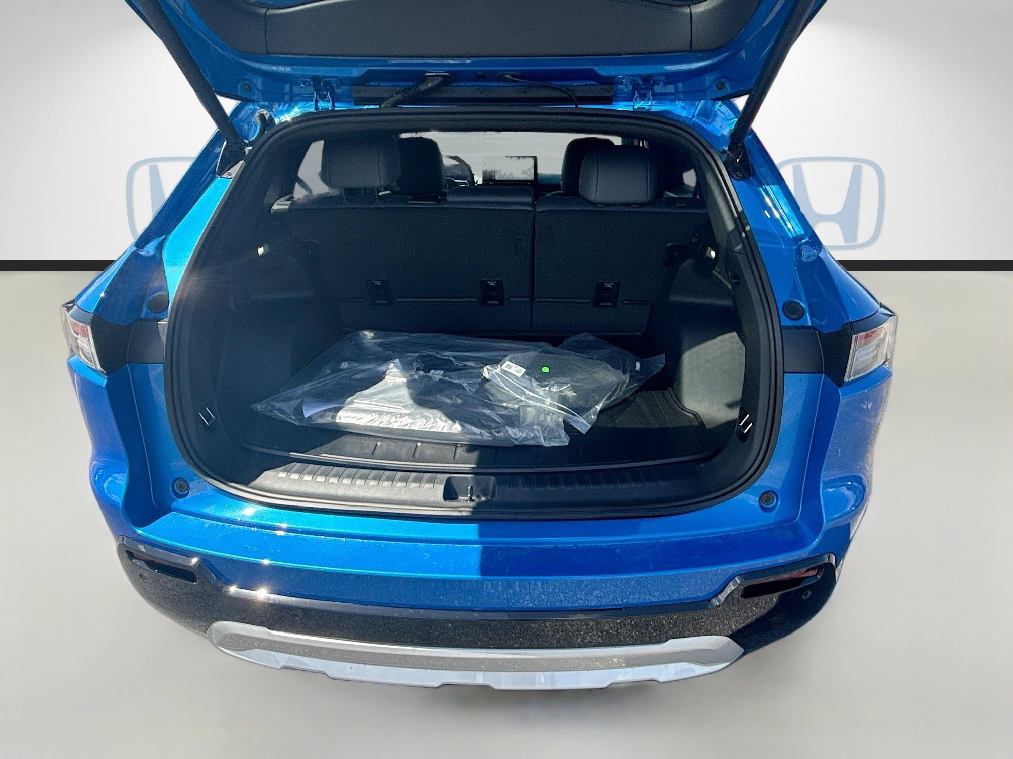 New 2026 Pacific Blue Metallic Honda Touring image 22