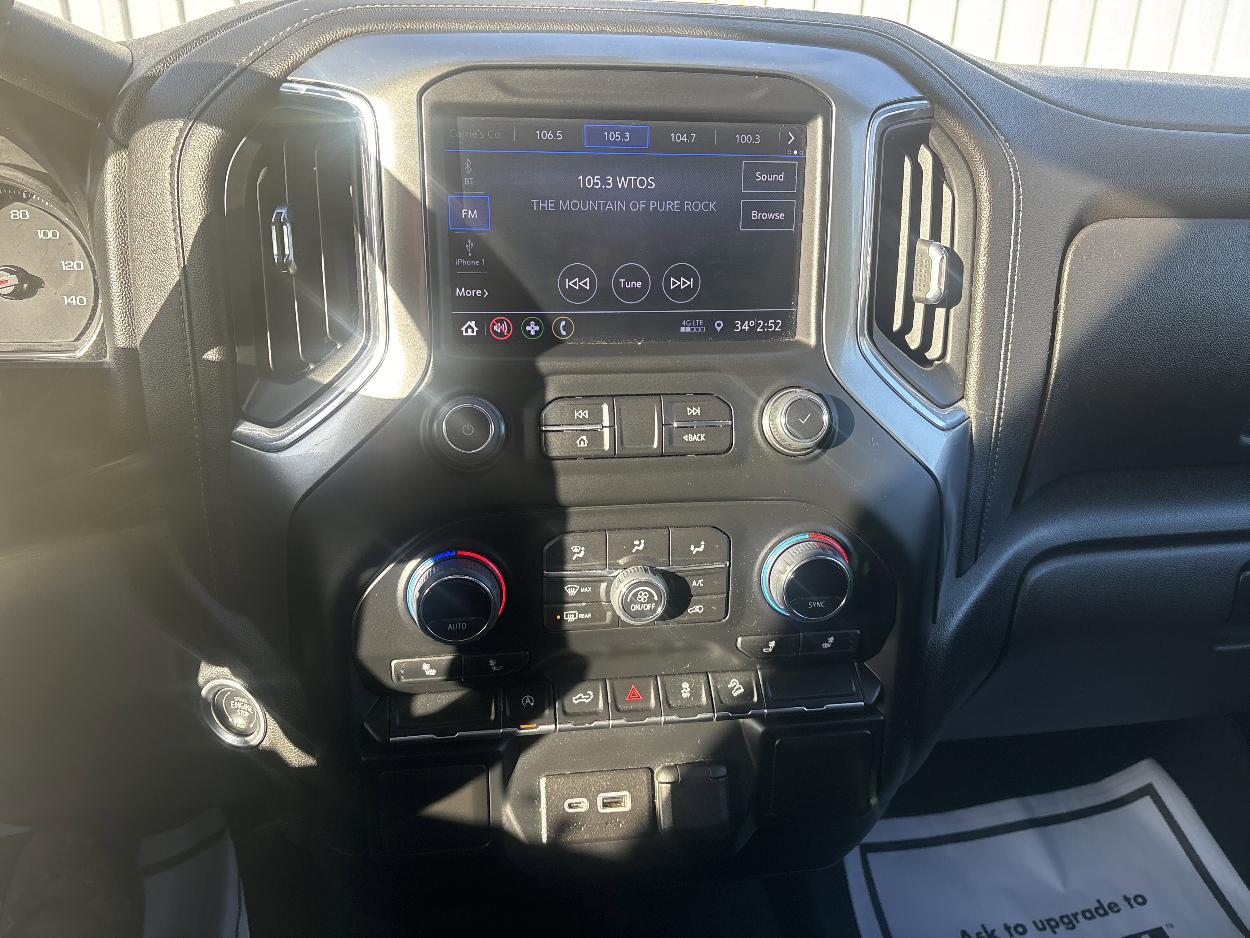 Used 2022 Cherry Red Tintcoat Chevrolet RST image 18