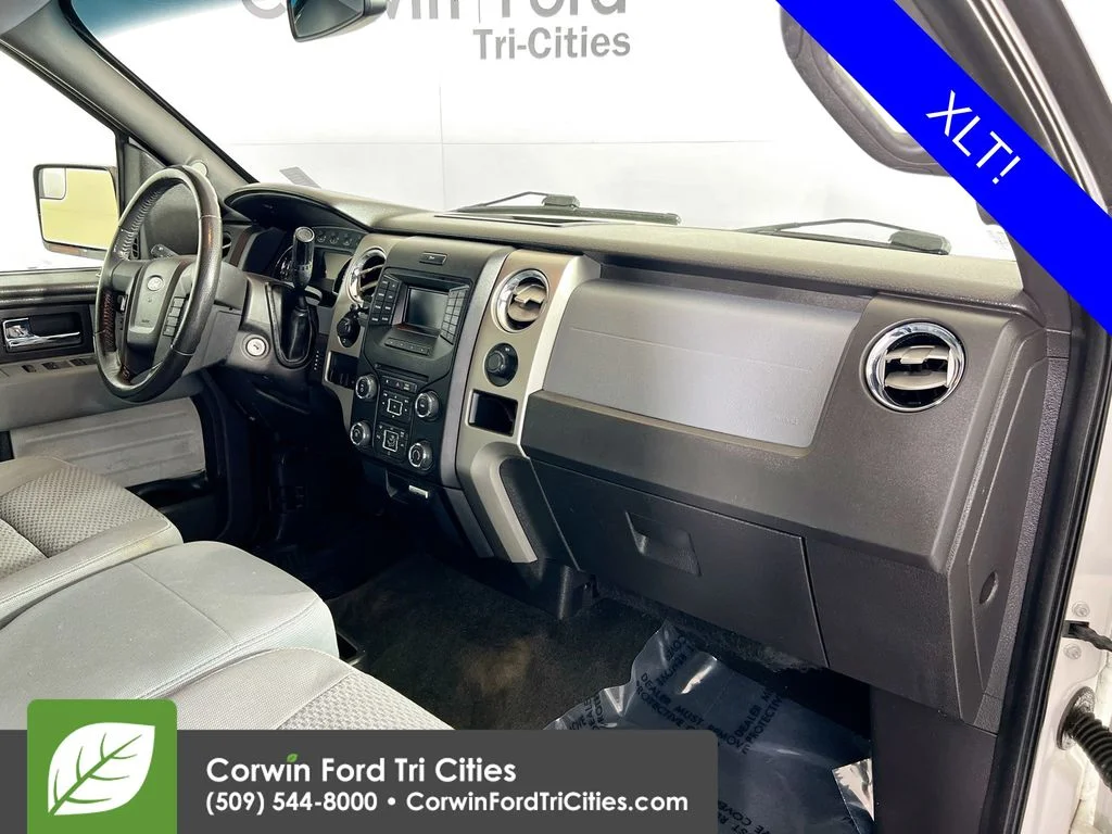 Used 2013 Oxford White Ford XLT image 26