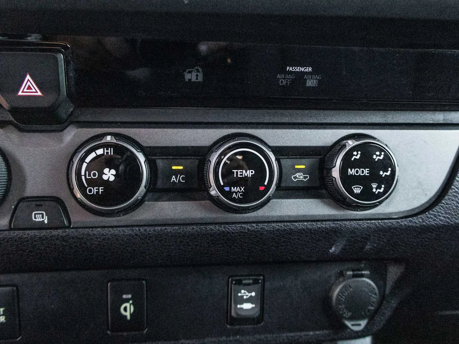 Used 2017 Super White Toyota TRD Off Road image 36