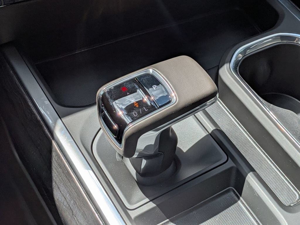 2026 Chevrolet Silverado 1500 LTZ - Photo 25