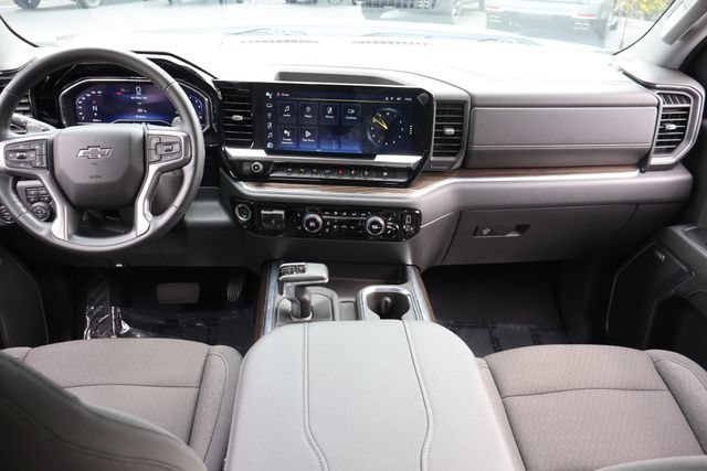 Used 2023 SUMMIT WHITE Chevrolet RST image 16