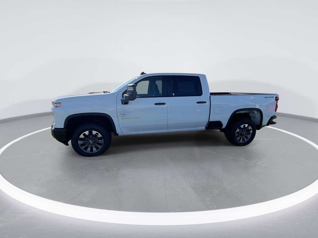 2026 Chevrolet Silverado 2500 HD Custom - Photo 5