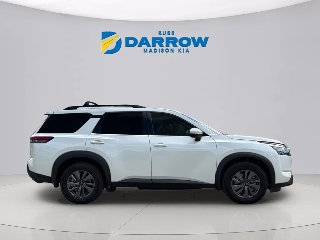 Used 2024 Pearl White Tricoat Nissan SV image 6
