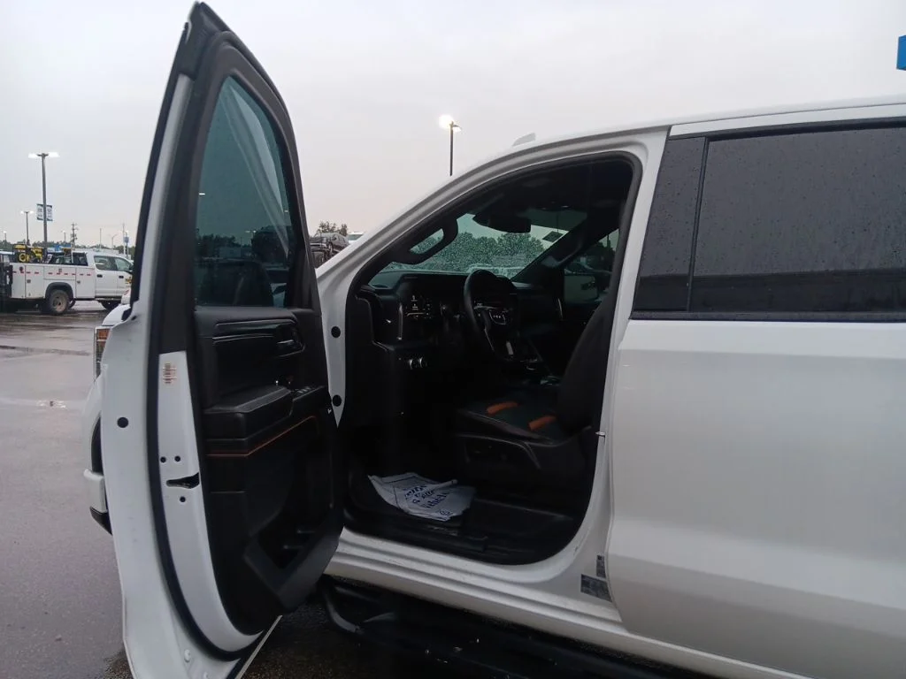 Used 2024 Summit White GMC AT4 image 12