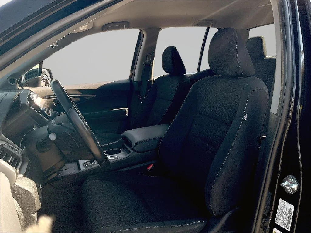 Used 2025 Black Honda Sport image 23