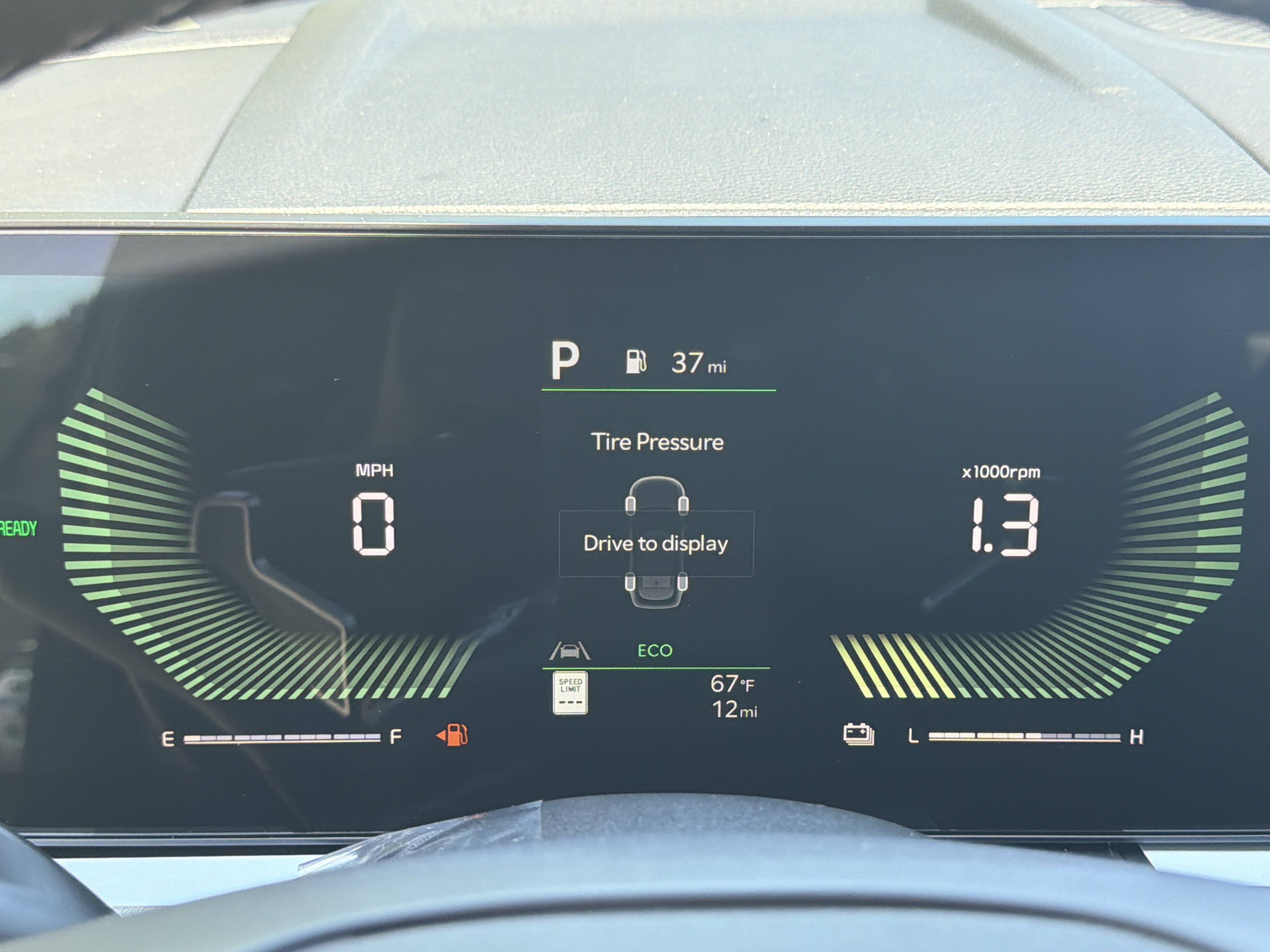 New 2026 Steel Gray Kia LX image 15