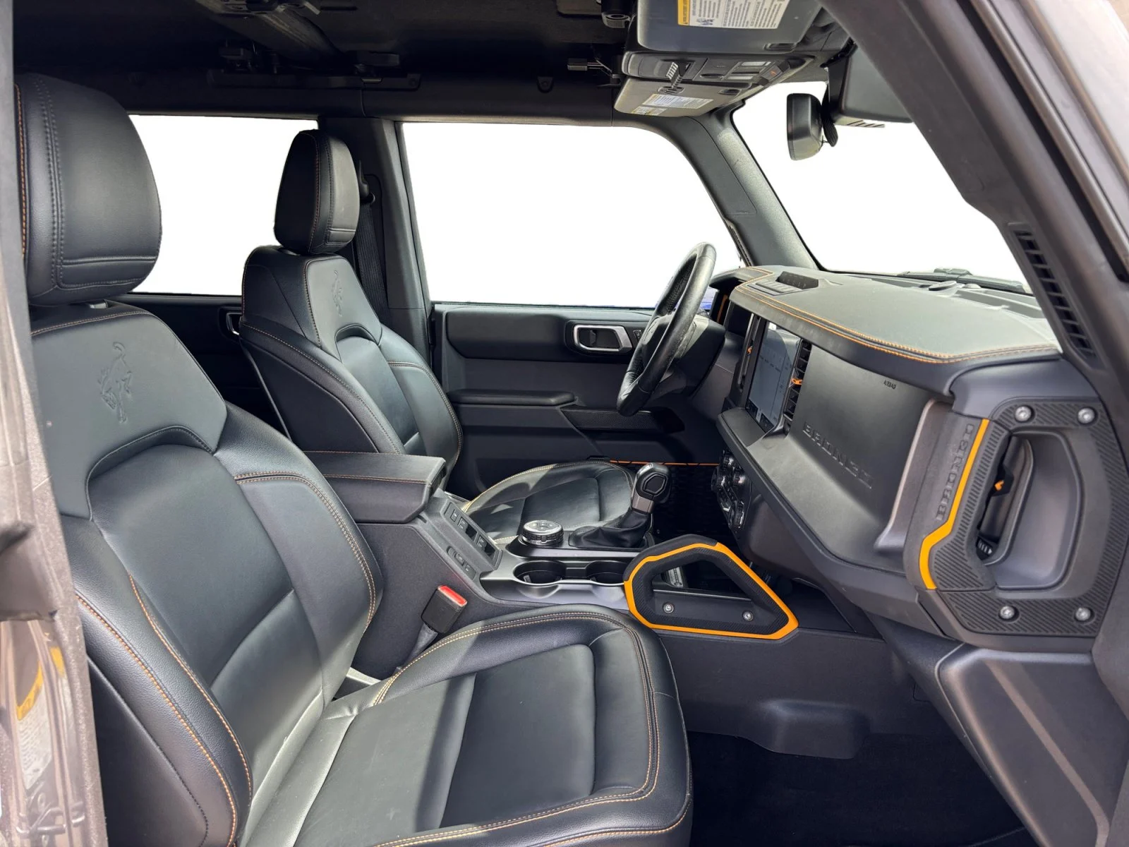 Used 2024 Gray Ford Badlands image 17