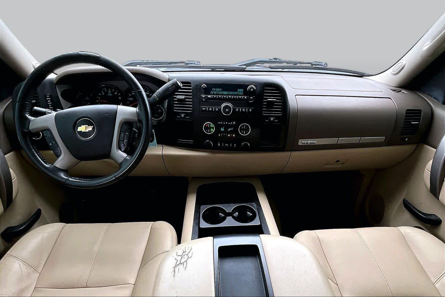 Used 2013 Black Chevrolet LT image 14