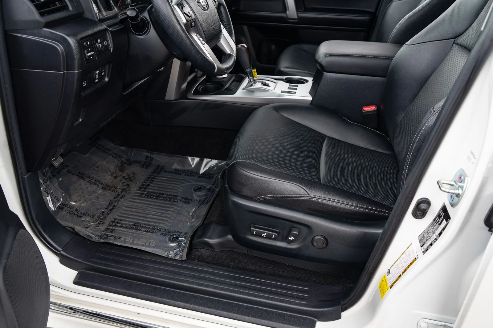 Used 2023 White Toyota Limited image 18