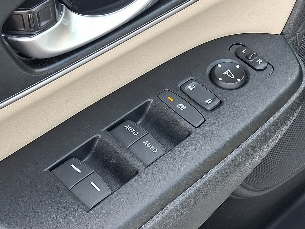 Used 2020  Honda Touring image 14