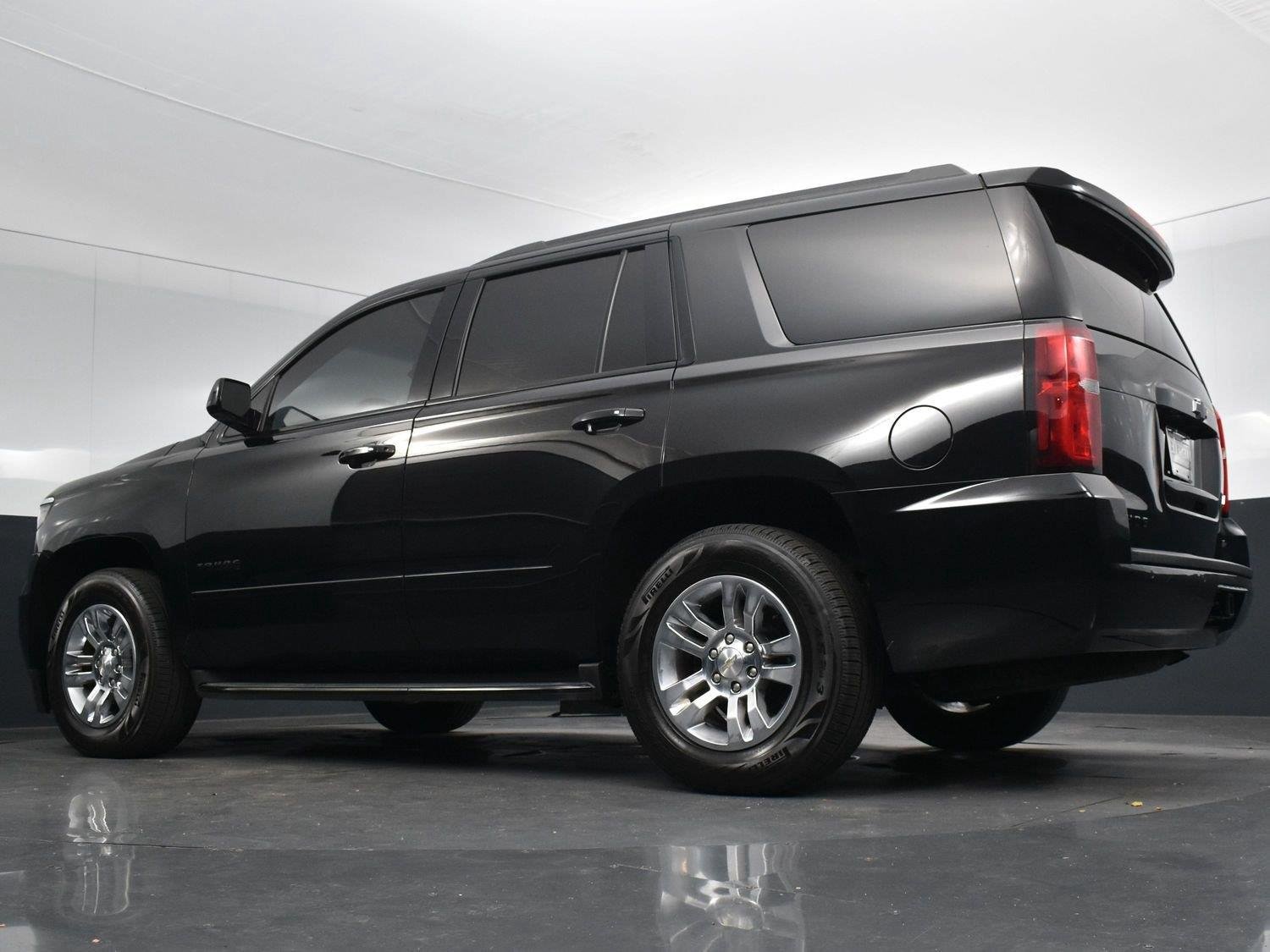 Used 2018 Black Chevrolet Premier image 50
