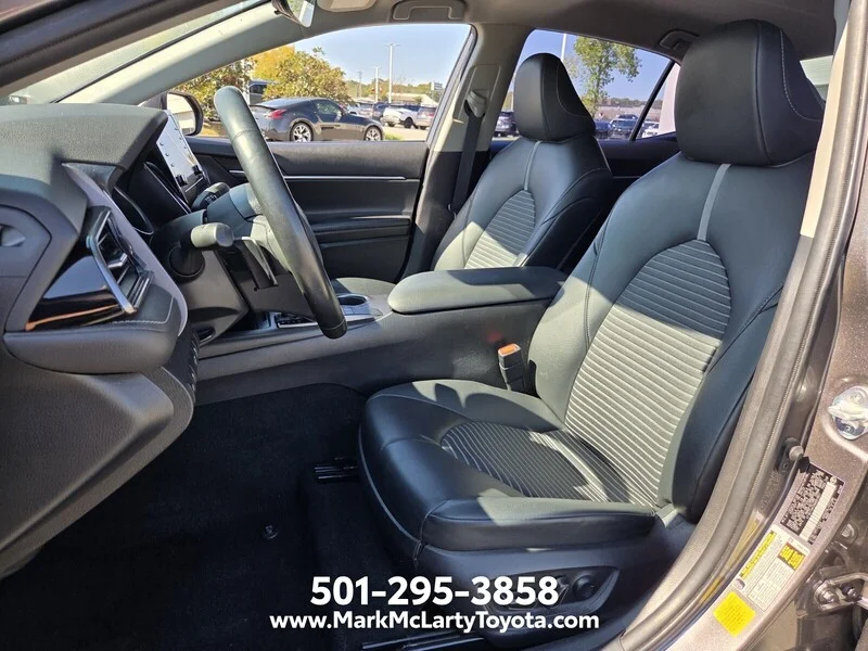 Used 2022 Predawn Gray Mica TOYOTA SE AUTO image 9
