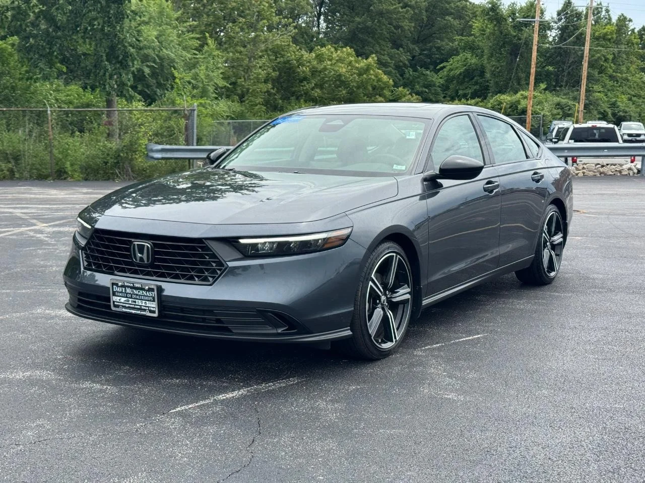 Certified Used 2026 Meteorite Gray Metallic Honda SE image 9