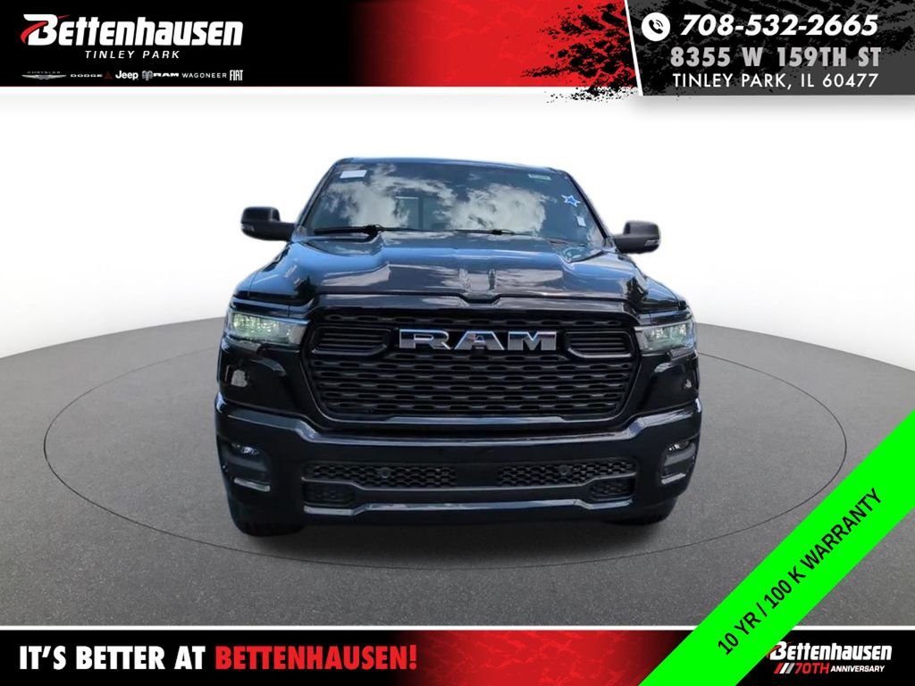 New 2026 Diamond Black Crystal Pearl-Coat Exterior Paint RAM Big Horn/Lone Star image 2