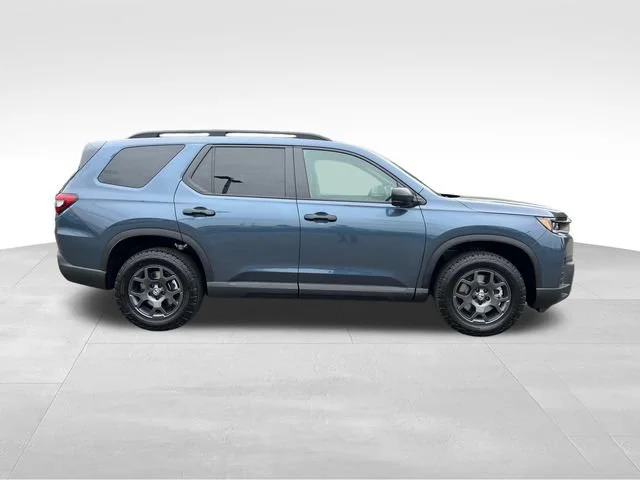 New 2026 Blue Pearl Honda TrailSport image 9