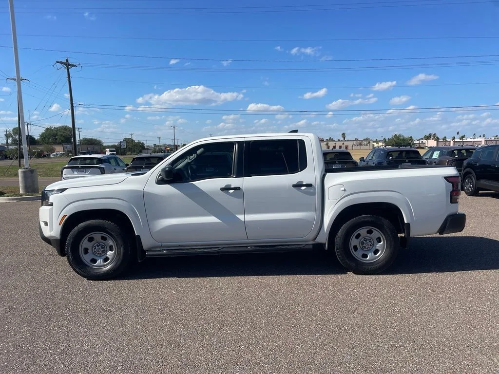 Used 2024 White Nissan S image 4