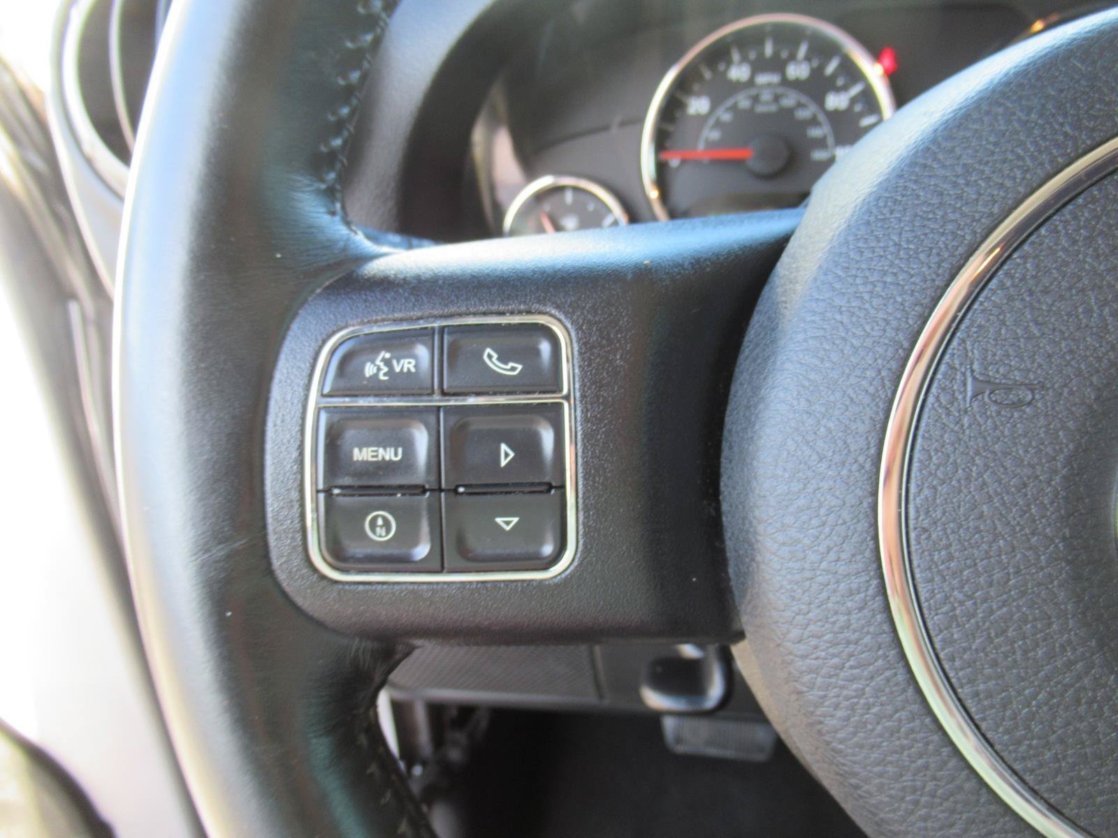 Used 2018 Silver Jeep Unlimited Sport image 23