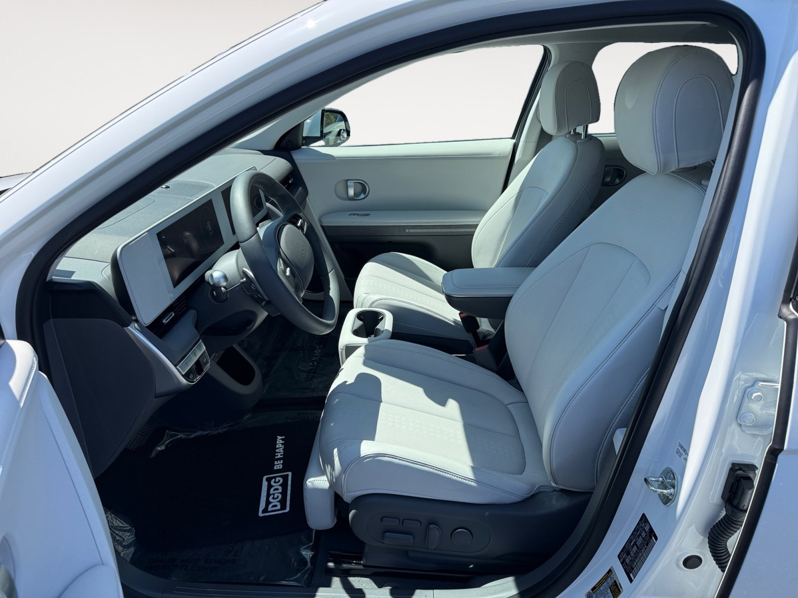 Certified Used 2024 White Hyundai Limited image 10