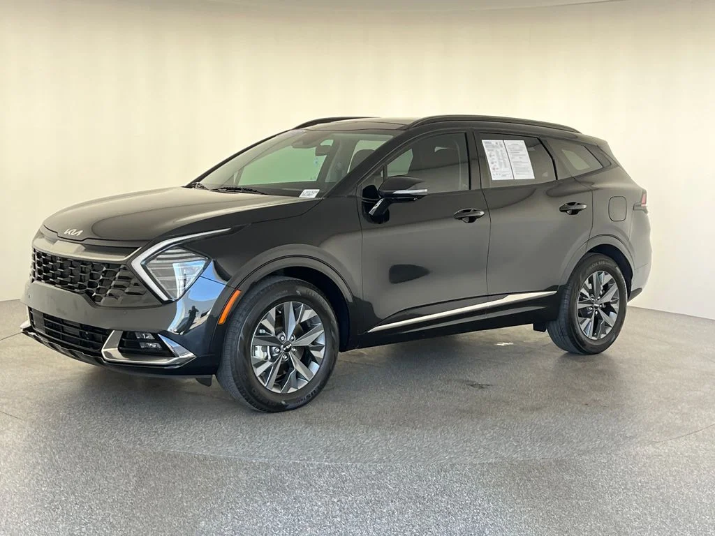 Used 2023 Black Kia SX-Prestige image 9