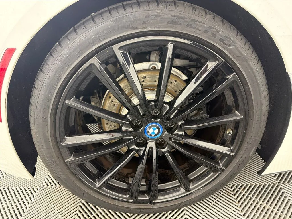 Used 2019 White BMW Base image 12