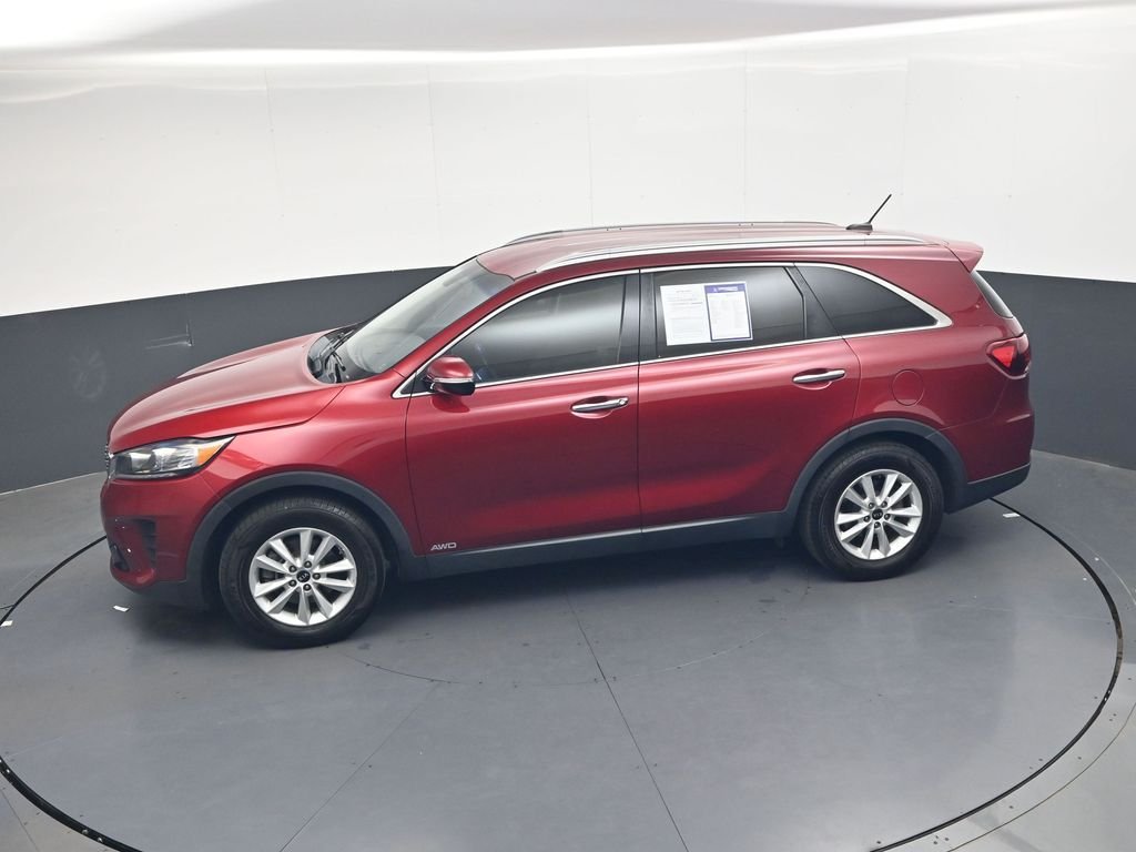 Used 2020 Red Kia LX image 24