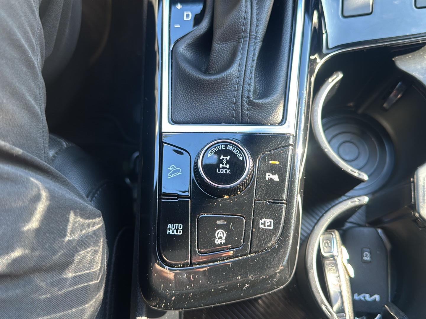 Used 2023 Sapphire Blue Kia X-Line image 22