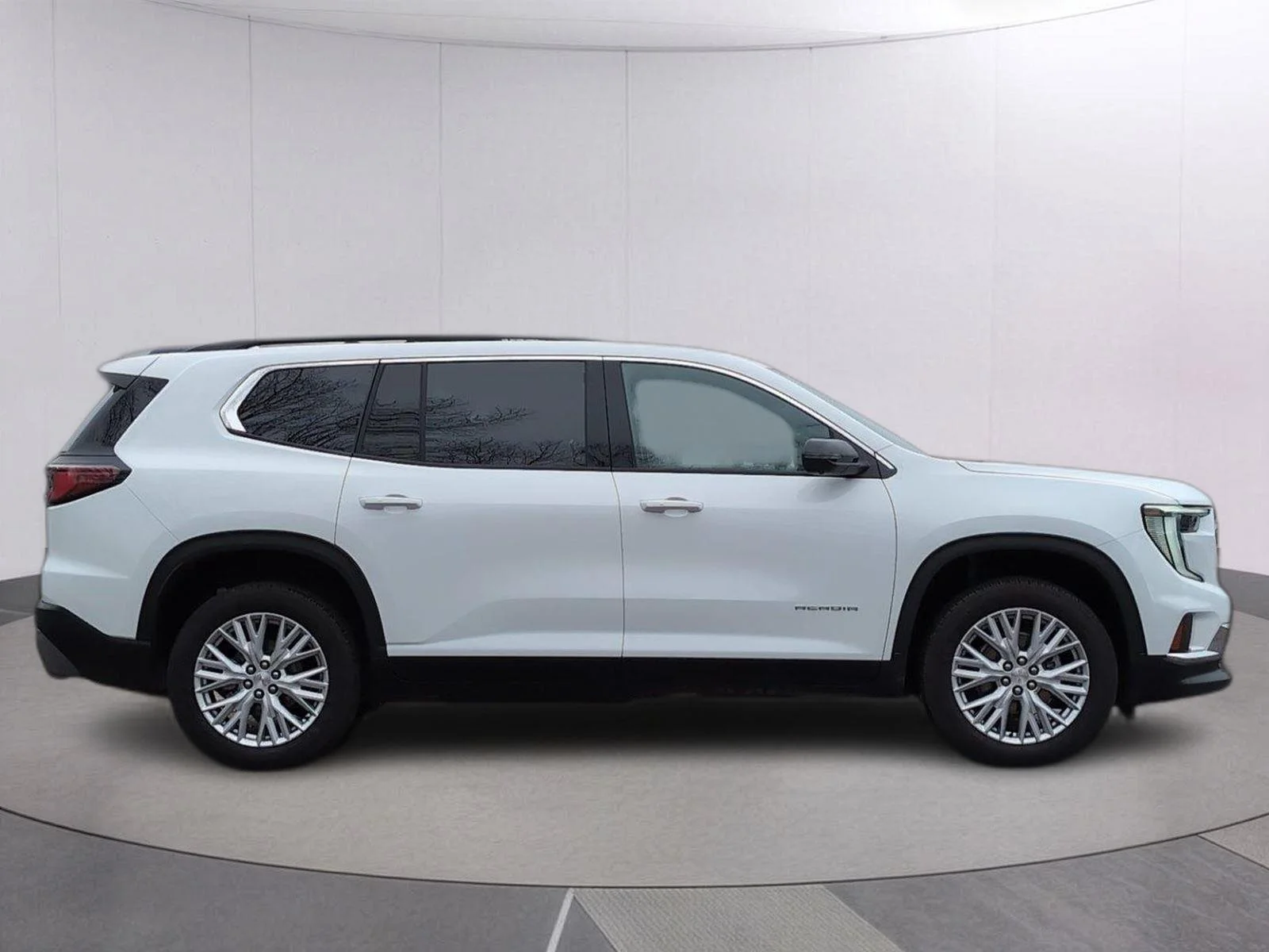 New 2026 Summit White GMC Elevation image 2